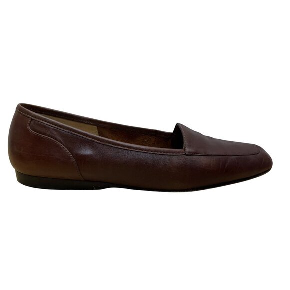 Enzo Angiolini Women’s Brown Leather Slip-On Classic Flat Loafers Size 8.5M - Picture 1 of 9